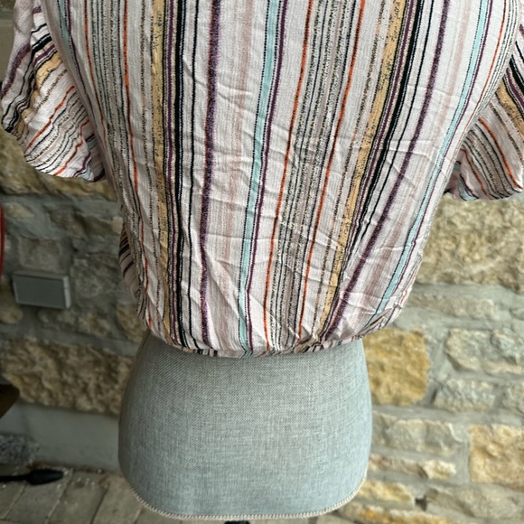 Hiatus Crop Wrap Top - Picture 5 of 6